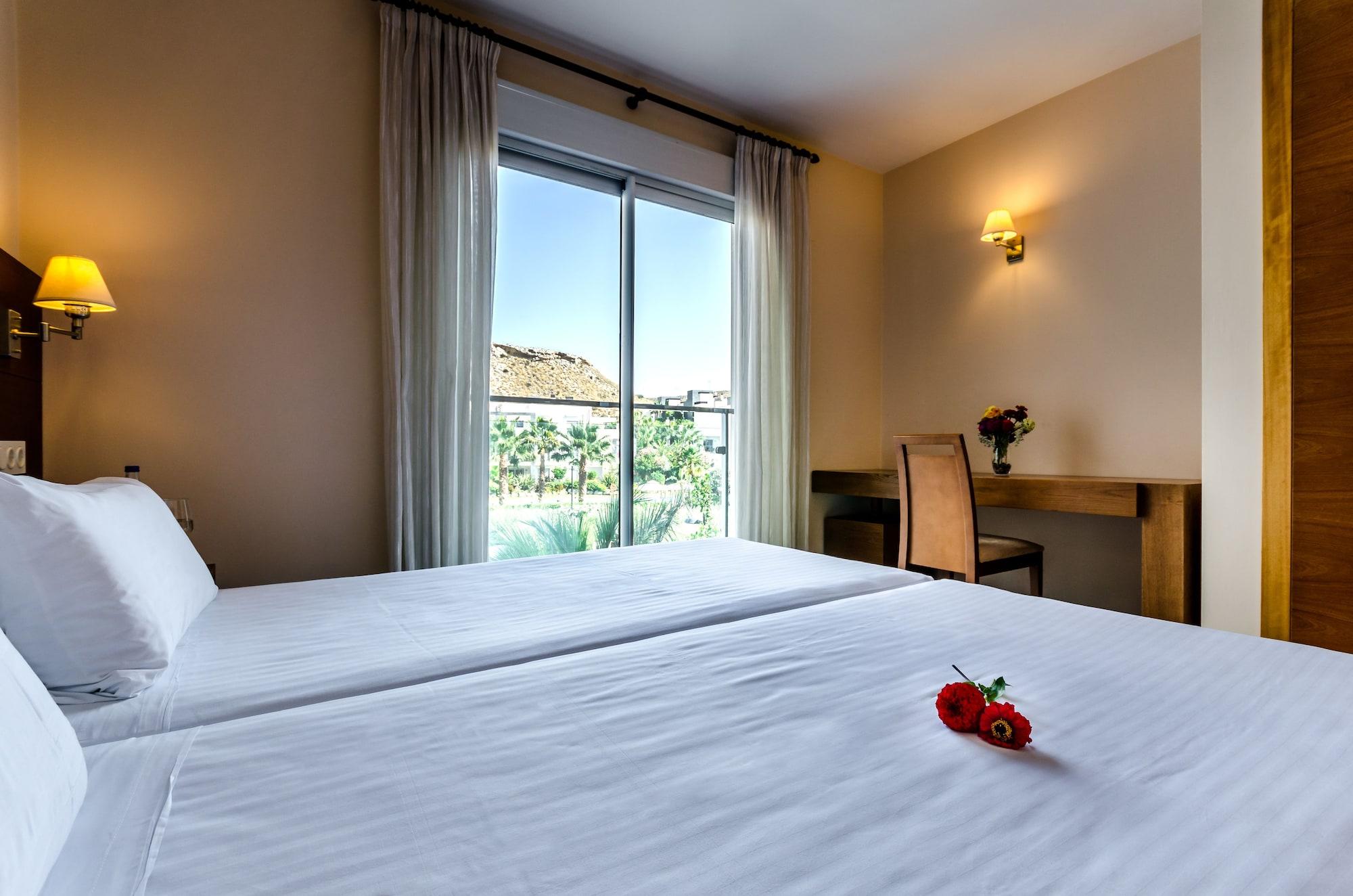 El Plantio Golf Resort Alicante Bagian luar foto
