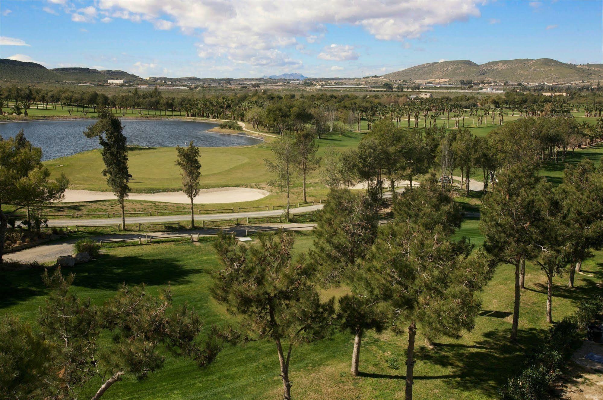 El Plantio Golf Resort Alicante Bagian luar foto